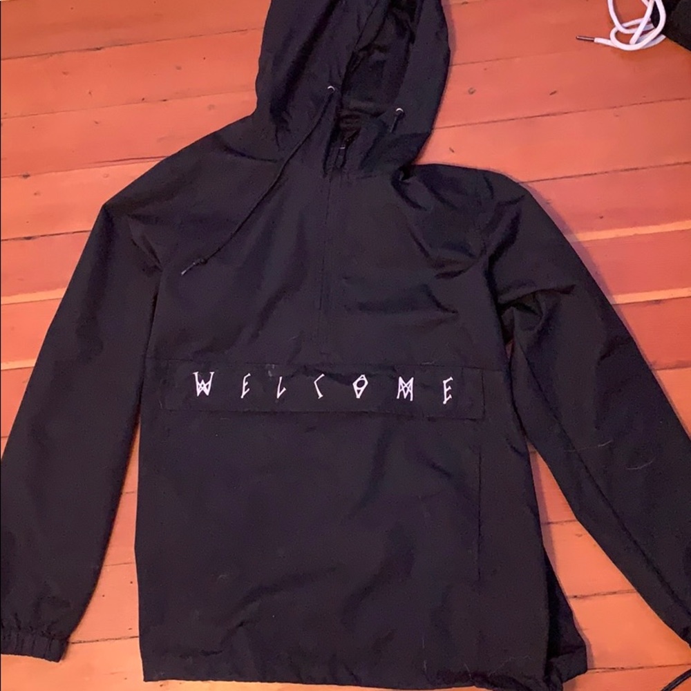 Black windbreaker jacket men’s